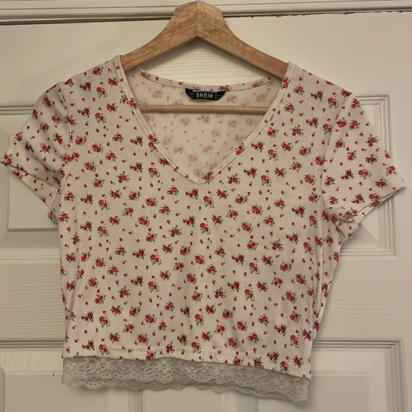 SHEIN Tops - Floral crop top